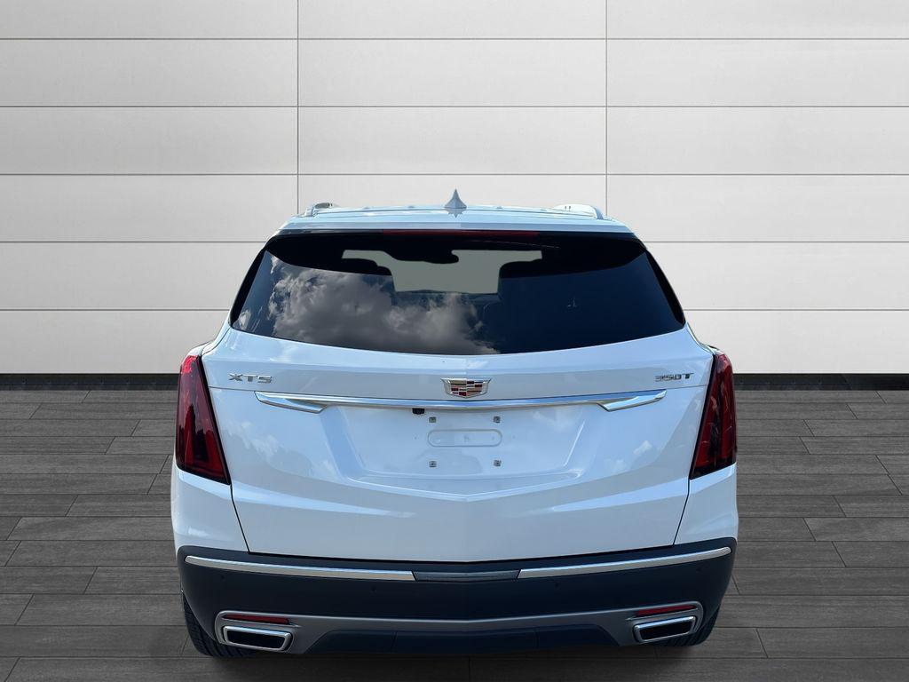 new 2025 Cadillac XT5 car, priced at $54,515