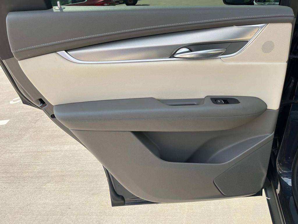 used 2018 Cadillac XT5 car, priced at $17,875