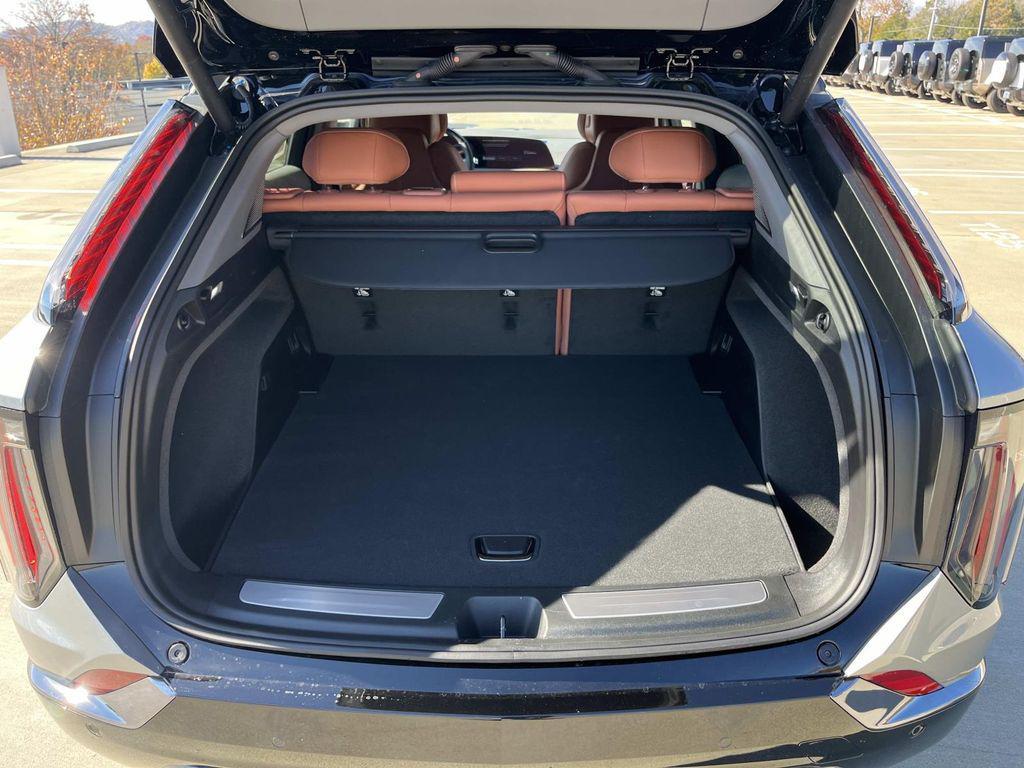 new 2026 Cadillac OPTIQ car, priced at $62,500