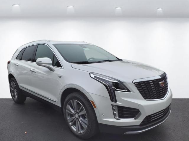 new 2025 Cadillac XT5 car, priced at $56,490