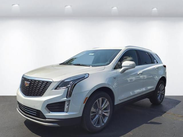 new 2025 Cadillac XT5 car, priced at $53,215