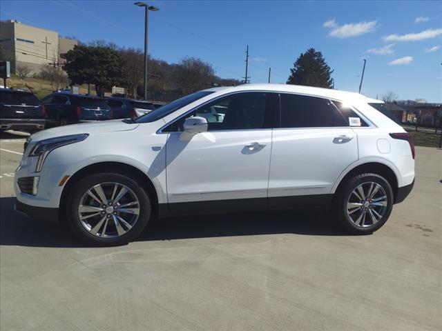 new 2025 Cadillac XT5 car, priced at $56,490