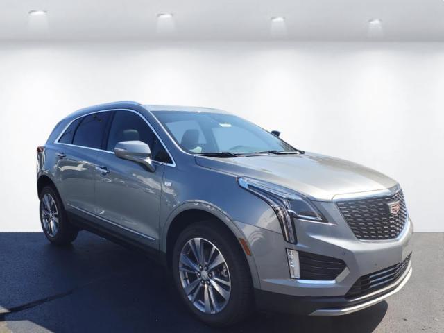 new 2025 Cadillac XT5 car, priced at $51,990