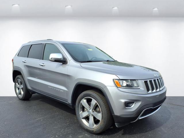 used 2015 Jeep Grand Cherokee car, priced at $12,996