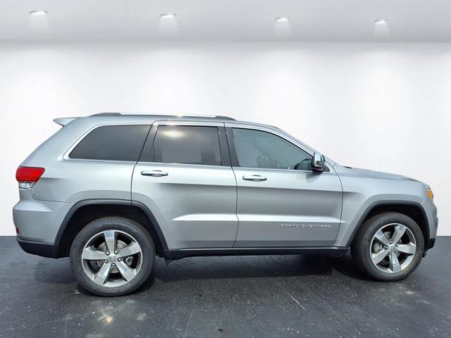 used 2015 Jeep Grand Cherokee car, priced at $12,996