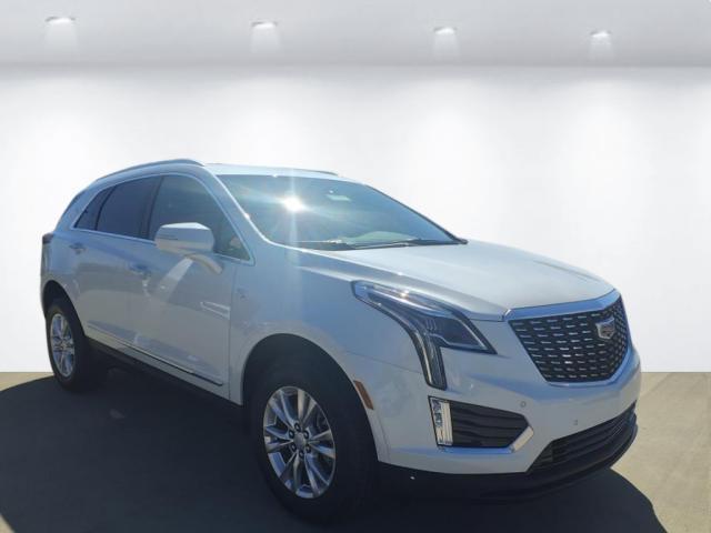 new 2025 Cadillac XT5 car, priced at $46,915