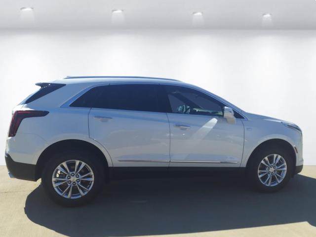 new 2025 Cadillac XT5 car, priced at $46,915