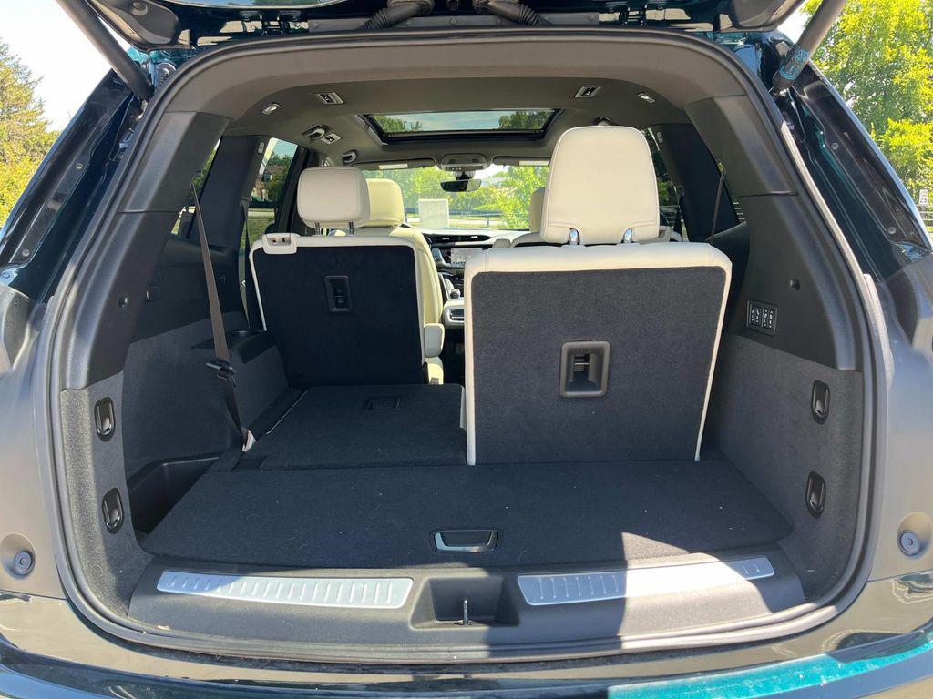 new 2025 Cadillac XT6 car, priced at $67,265