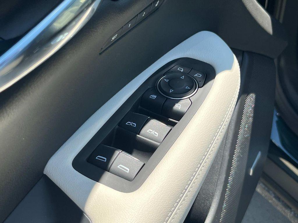 new 2025 Cadillac XT6 car, priced at $67,265