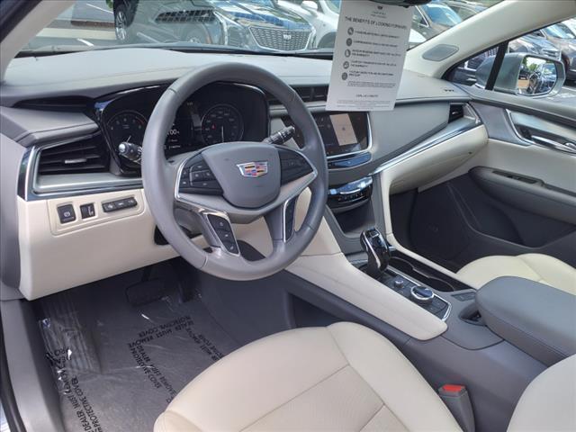 used 2020 Cadillac XT5 car, priced at $33,900