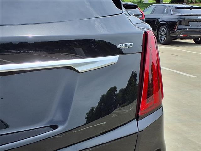 new 2025 Cadillac XT5 car, priced at $57,190