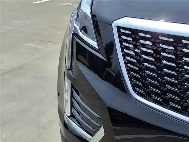 new 2025 Cadillac XT5 car, priced at $57,190