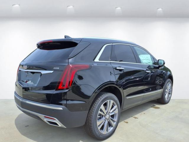 new 2025 Cadillac XT5 car, priced at $57,190