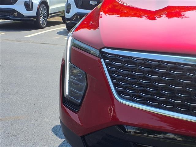 new 2025 Cadillac XT4 car, priced at $52,125
