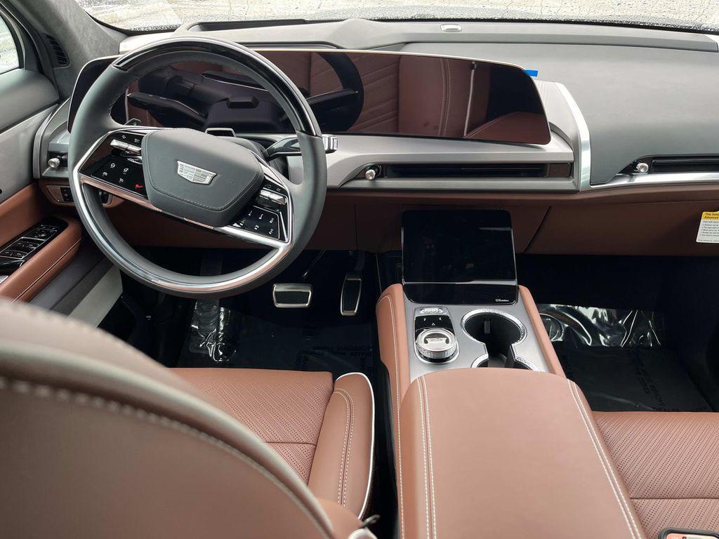 new 2026 Cadillac VISTIQ car, priced at $98,815