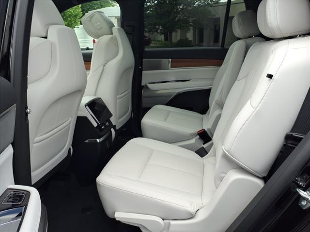 new 2026 Cadillac VISTIQ car, priced at $80,515