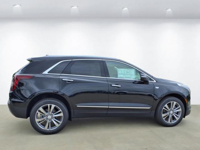 new 2025 Cadillac XT5 car, priced at $57,190