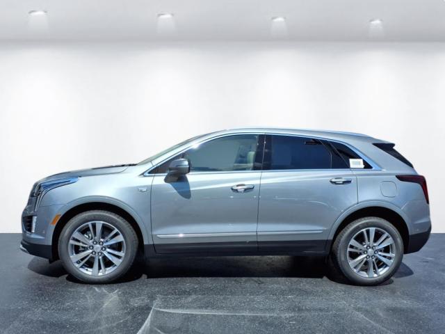 new 2025 Cadillac XT5 car, priced at $56,565