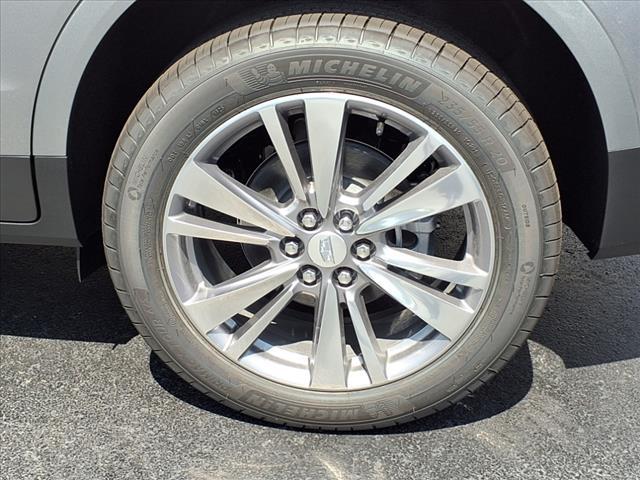 new 2025 Cadillac XT5 car, priced at $56,565
