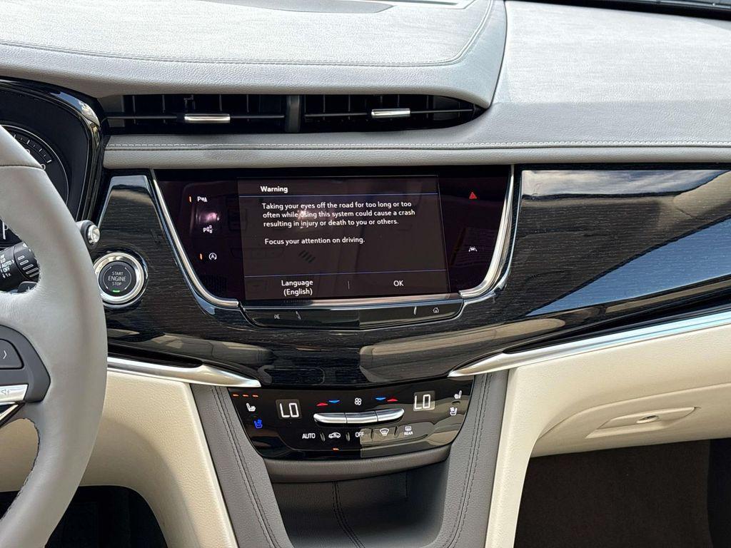 new 2025 Cadillac XT6 car, priced at $62,565