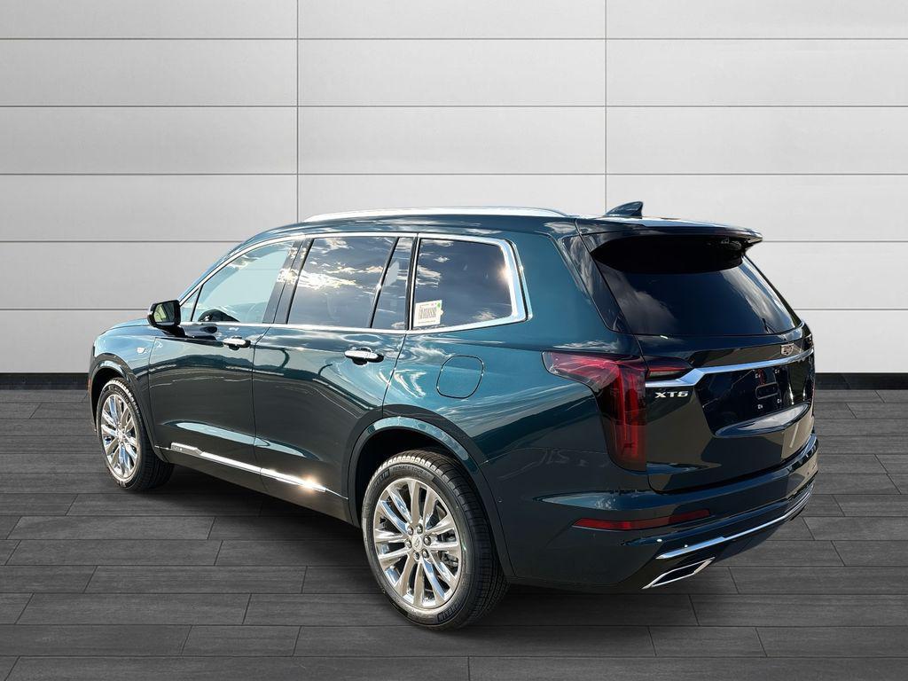 new 2025 Cadillac XT6 car, priced at $62,565