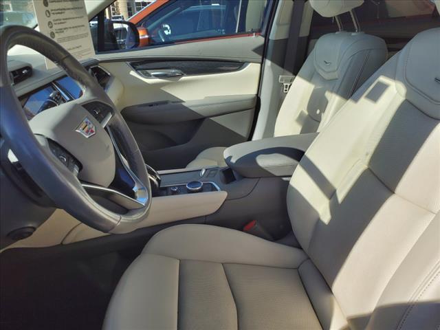 used 2022 Cadillac XT6 car, priced at $36,900