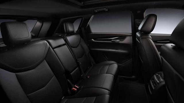 new 2025 Cadillac XT5 car, priced at $57,865