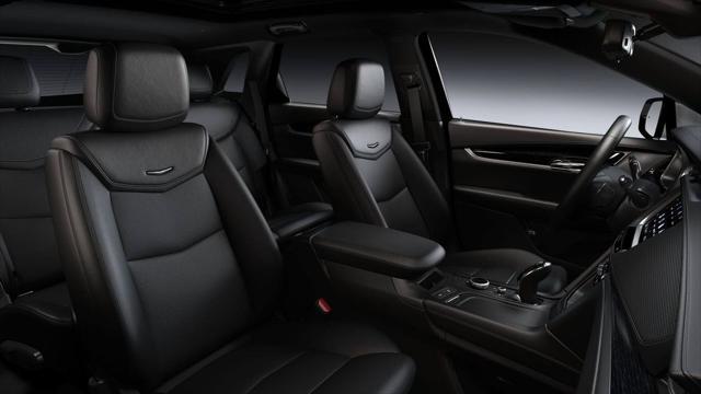 new 2025 Cadillac XT5 car, priced at $57,865