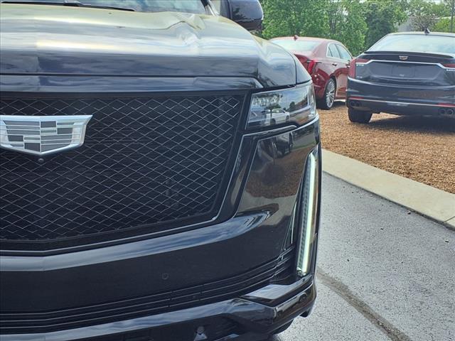 used 2022 Cadillac Escalade car, priced at $69,990