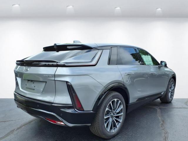 new 2025 Cadillac LYRIQ car, priced at $69,090