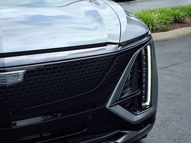 new 2025 Cadillac LYRIQ car, priced at $69,090