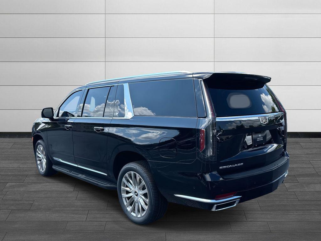 used 2022 Cadillac Escalade ESV car, priced at $59,900