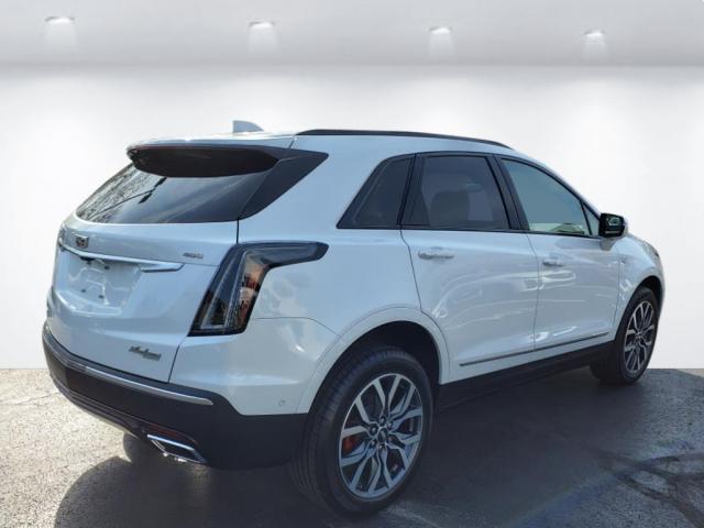 new 2024 Cadillac XT5 car, priced at $63,590