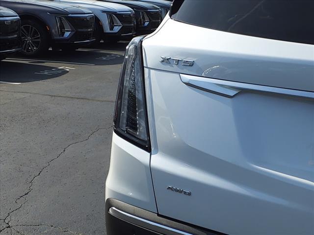 new 2024 Cadillac XT5 car, priced at $63,590