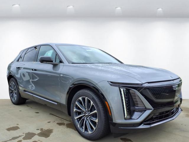 new 2025 Cadillac LYRIQ car, priced at $64,090