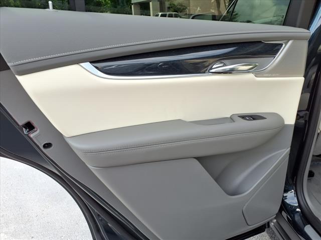 new 2025 Cadillac XT6 car, priced at $62,565
