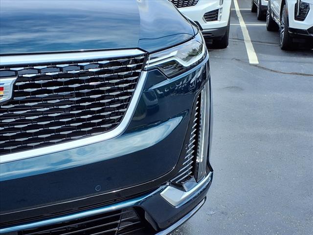new 2025 Cadillac XT6 car, priced at $62,565