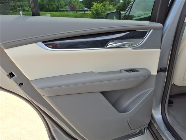 new 2025 Cadillac XT6 car, priced at $63,940