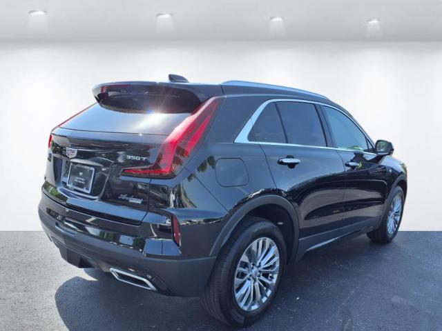 used 2024 Cadillac XT4 car, priced at $39,900