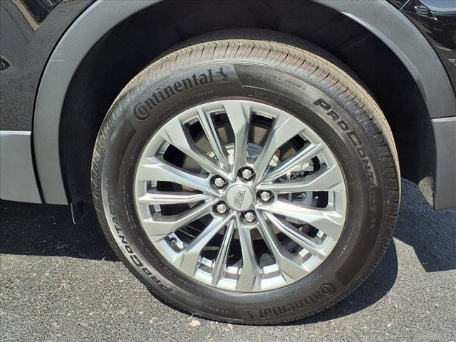 used 2024 Cadillac XT4 car, priced at $39,900
