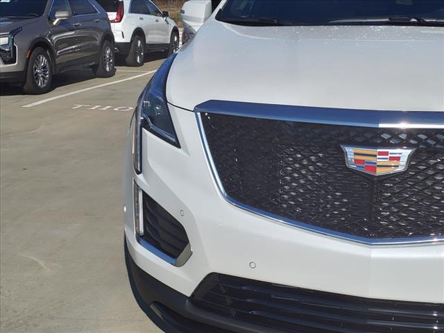 new 2025 Cadillac XT5 car, priced at $62,690