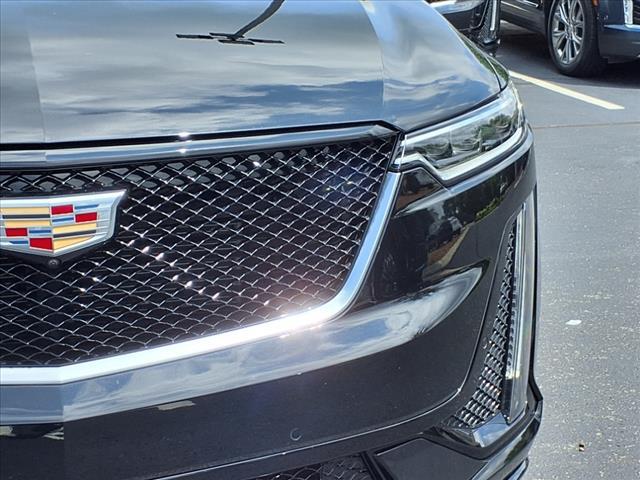used 2024 Cadillac XT6 car, priced at $57,900