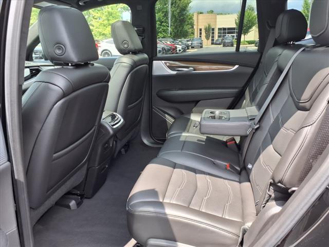 used 2024 Cadillac XT6 car, priced at $57,900