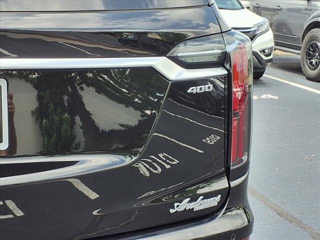 used 2024 Cadillac XT6 car, priced at $57,900