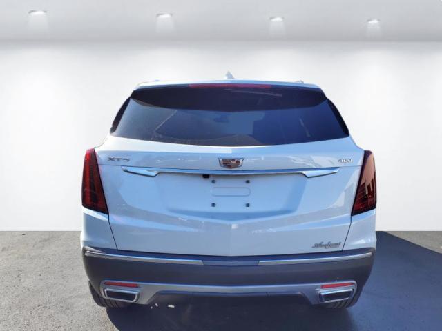 new 2025 Cadillac XT5 car, priced at $54,215