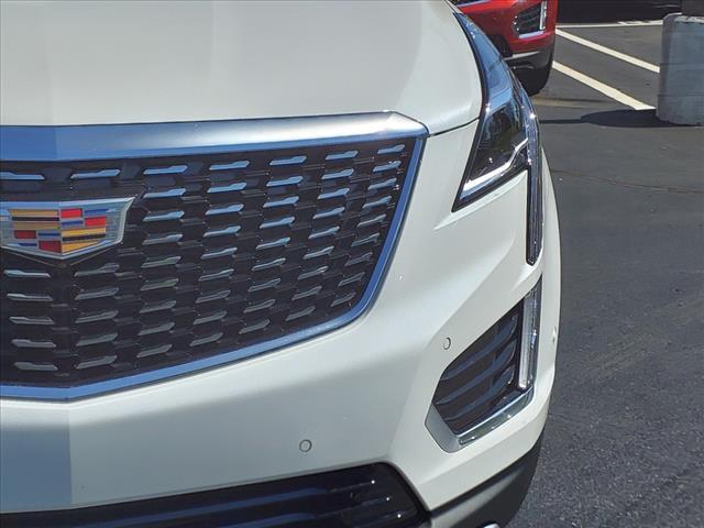 new 2024 Cadillac XT5 car, priced at $57,090