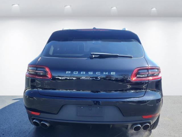 used 2016 Porsche Macan car