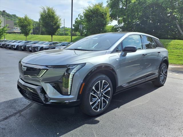 new 2025 Cadillac OPTIQ car, priced at $55,615