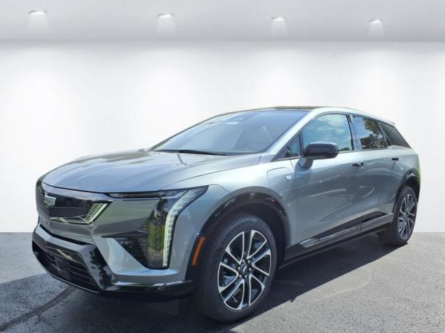 new 2025 Cadillac OPTIQ car, priced at $55,615