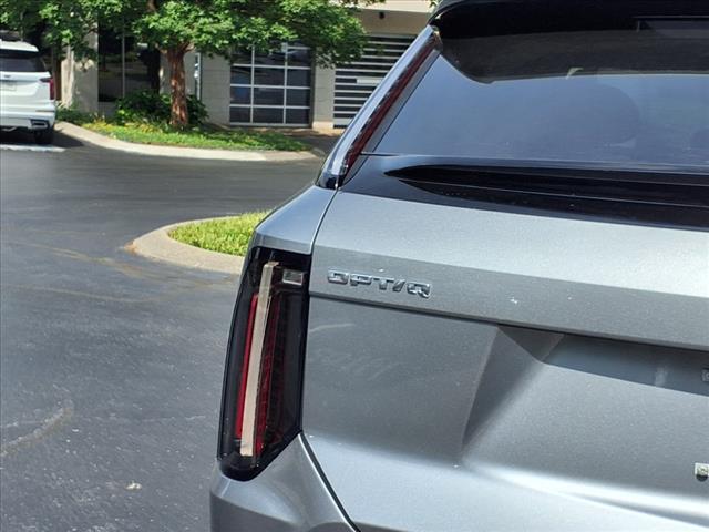 new 2025 Cadillac OPTIQ car, priced at $55,615